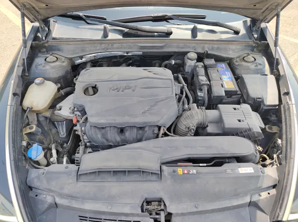 Car image 37