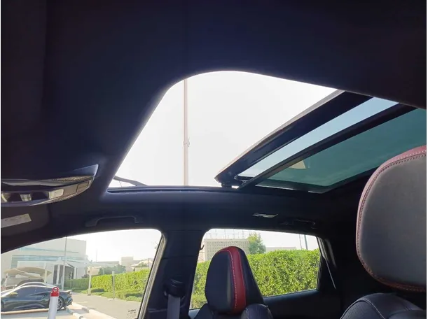 Car image 21
