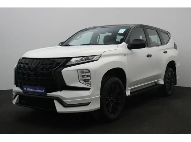 2022 ميتسوبيشي مونتيرو سبورت في دبي