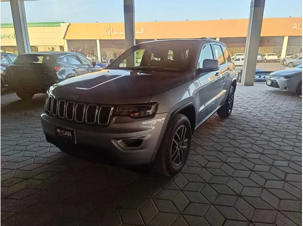 2020 جيب جراند شيروكي في الدمام