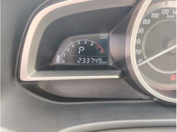 Car image 24
