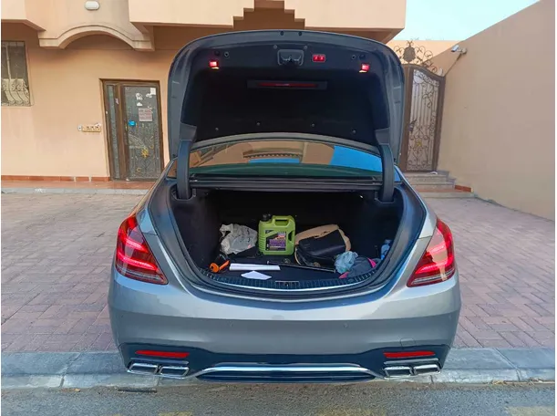 Car image 29