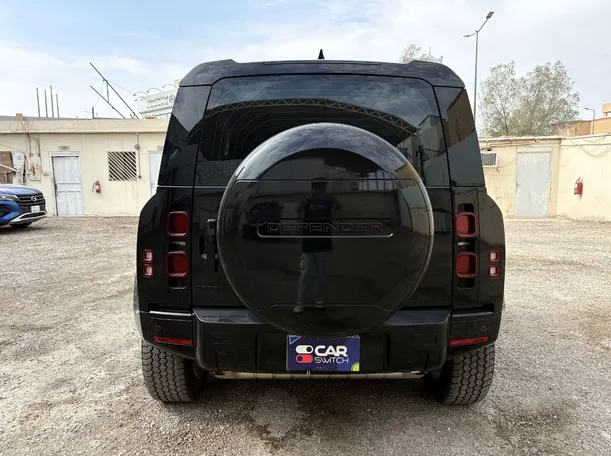 Car image 6