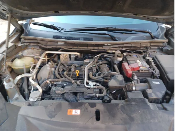 Car image 25