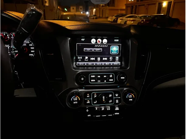 Car image 17