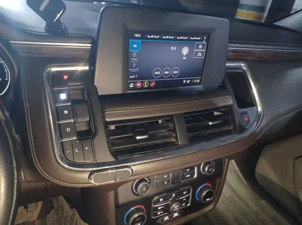 Car image 18