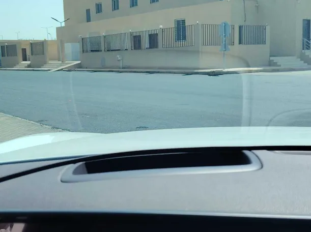 Car image 31