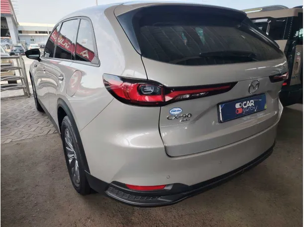 Car image 7