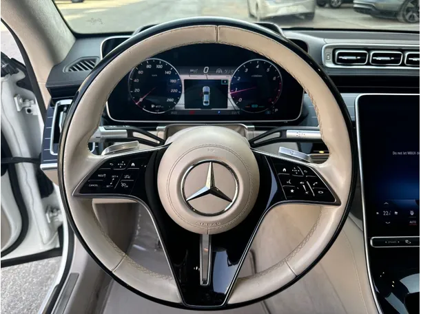 Car image 22