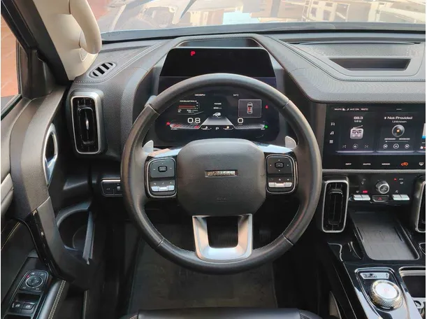 Car image 24