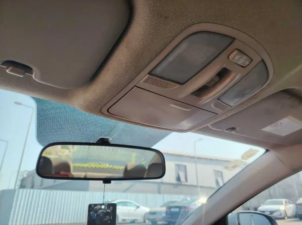 Car image 31