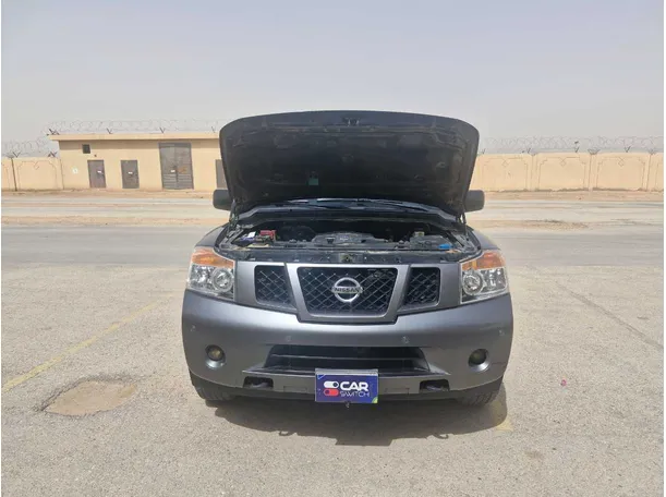 Car image 24