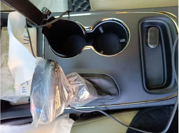 Car image 31