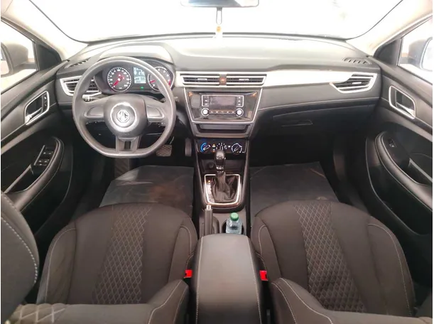 Car image 22