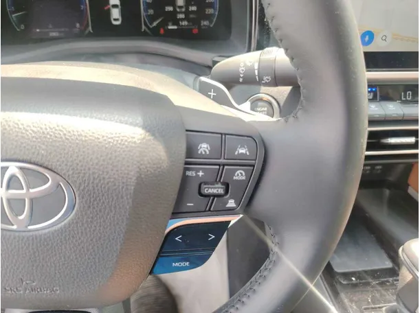 Car image 37