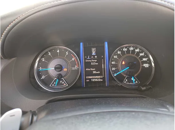 Car image 20
