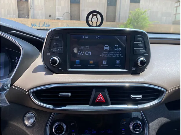 Car image 16