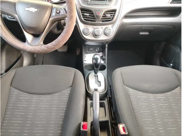 Car image 24