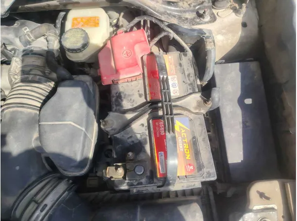 Car image 35