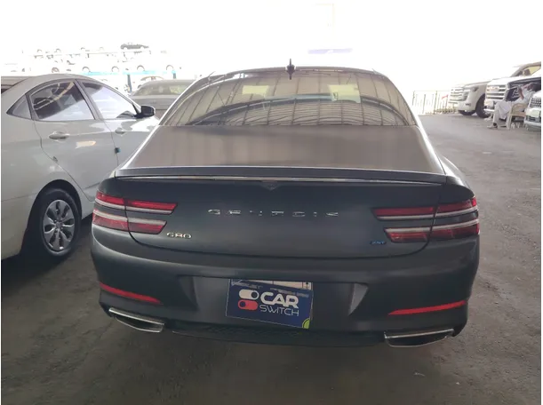 Car image 6