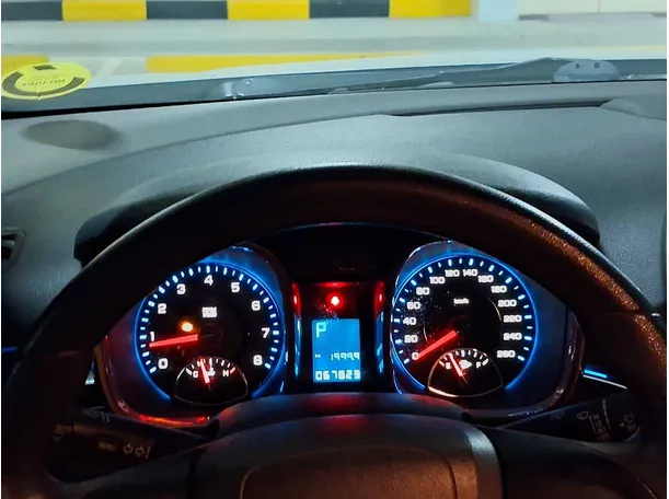 Car image 20