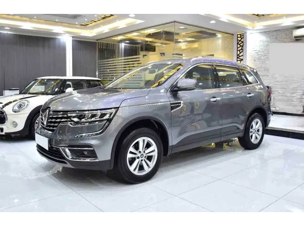 2022 رينو كوليوس في الإمارات