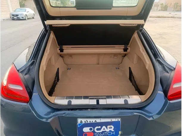 Car image 33
