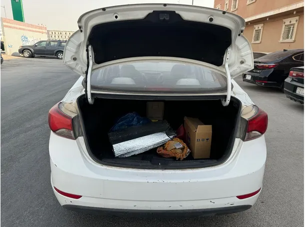 Car image 20