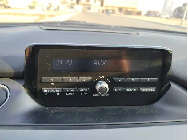Car image 29