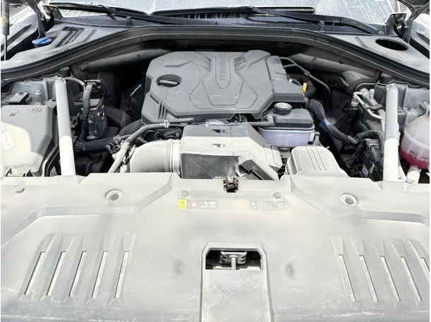 Car image 33