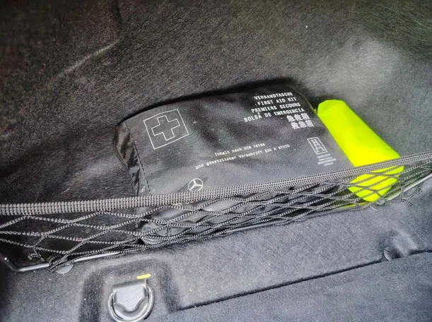 Car image 31