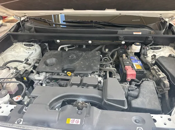 Car image 21