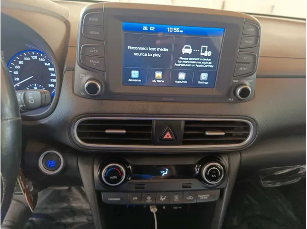 Car image 23