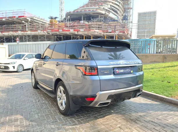 Car image 7