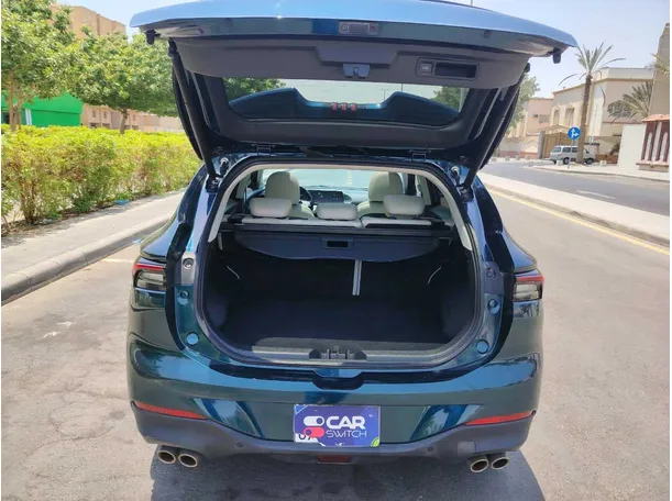 Car image 31