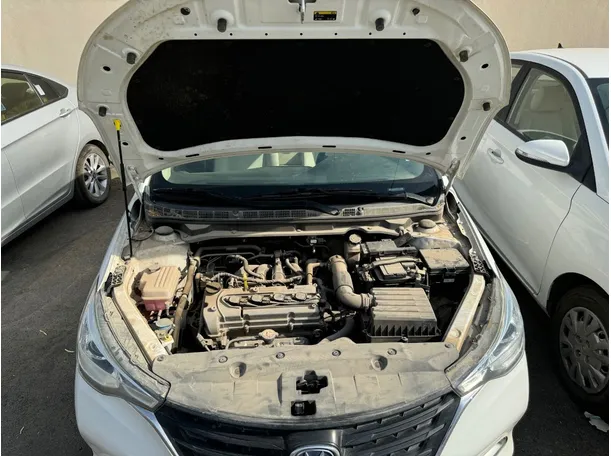 Car image 21