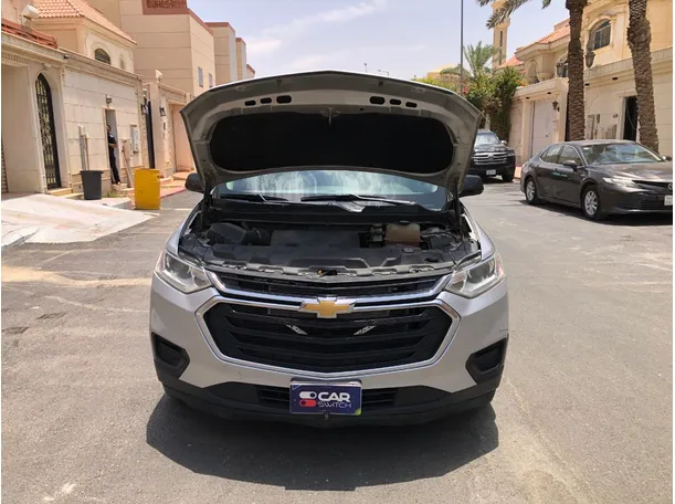Car image 22