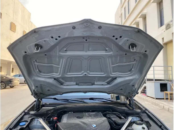 Car image 33