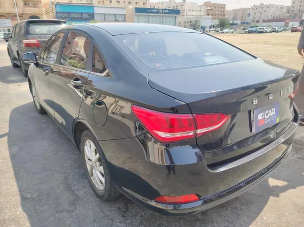 Car image 7