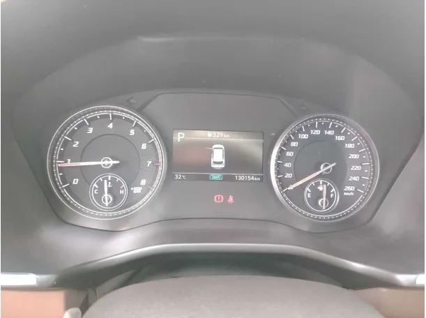 Car image 30