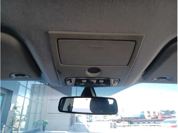 Car image 22
