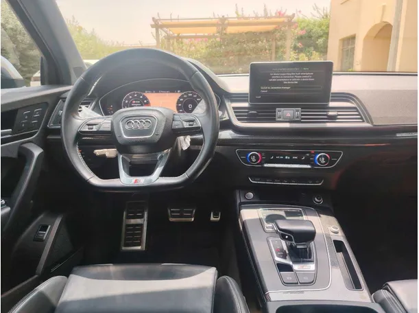 Car image 22
