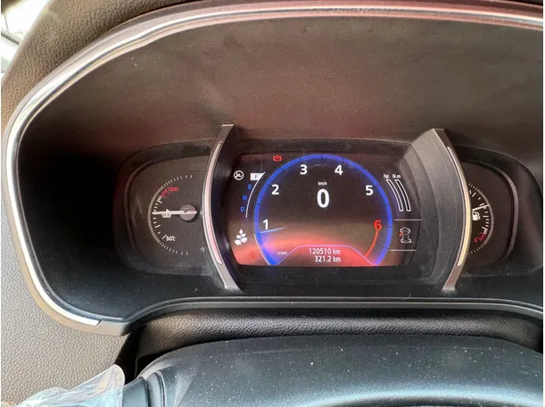 Car image 21
