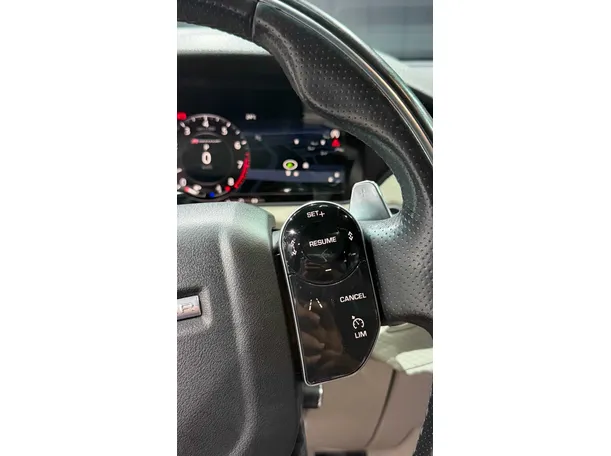 Car image 36