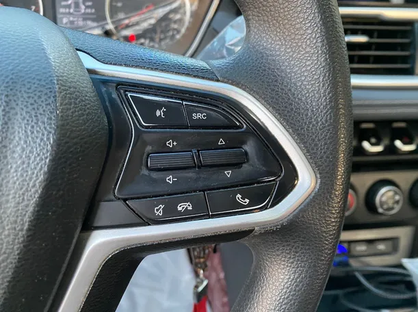 Car image 22