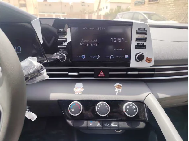 Car image 21