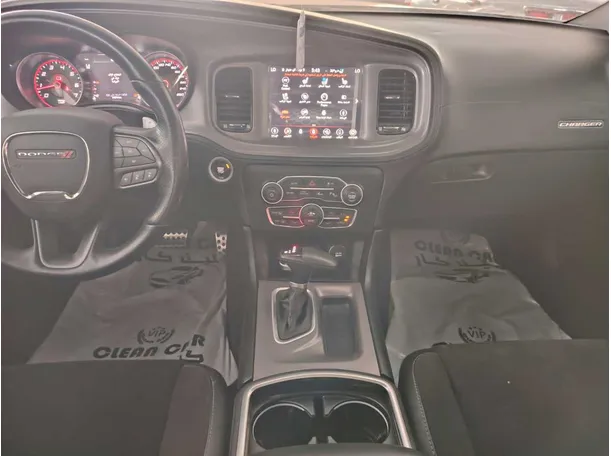 Car image 22