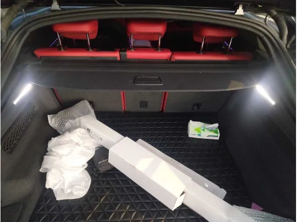 Car image 42
