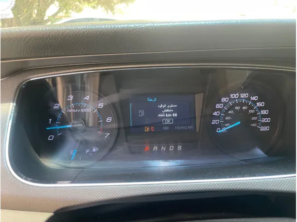 Car image 20