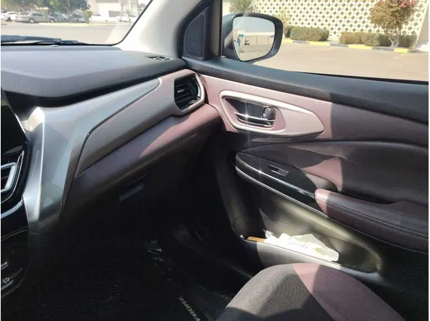 Car image 31